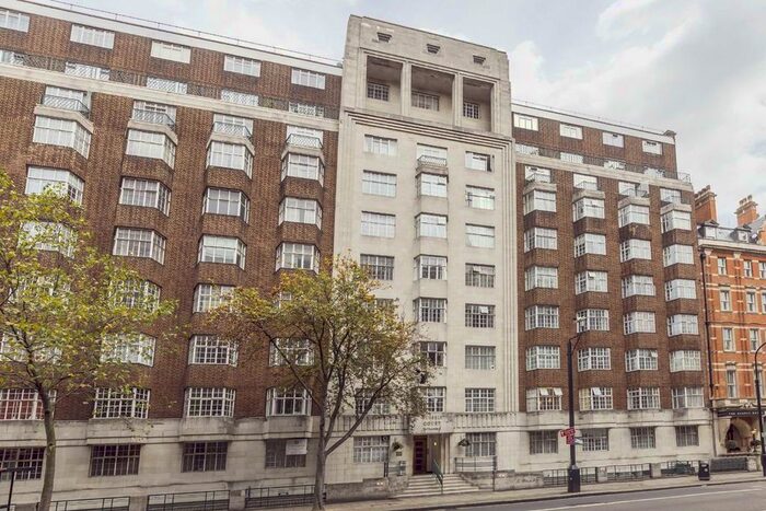 Studio To Rent In Woburn Place, London, WC1H