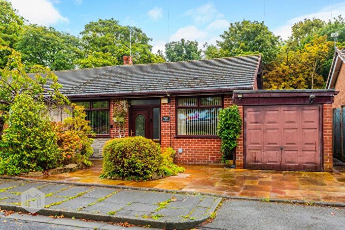 2 Bedroom Semi-Detached Bungalow For Sale In Moss Bank Way, Bolton, BL1