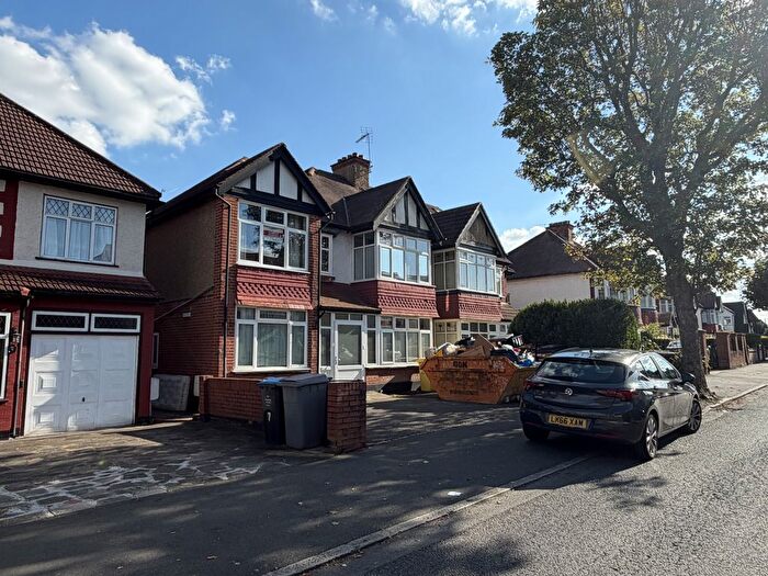 4 Bedroom Property For Sale In Rosslyn Crescent, Wembley, Greater London, HA9