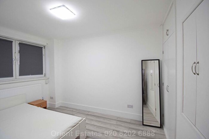 3 Bedroom Flat To Rent In Raglan Street, London, NW5