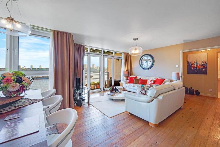 3 Bedroom Apartment For Sale In Sheerness Mews, North Woolwich, E16