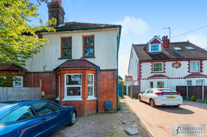 1 Bedroom Maisonette To Rent In Barnett Wood Lane, Leatherhead, KT22