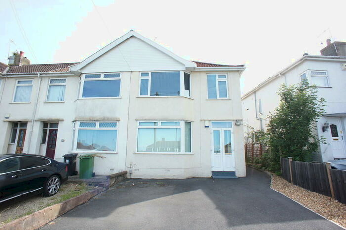 3 Bedroom Semi-Detached House To Rent In Station Road, Filton, Bristol, BS34