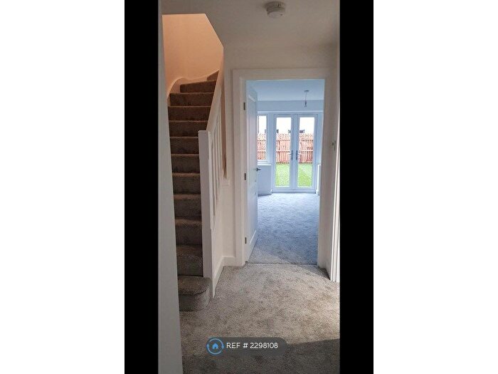 2 Bedroom Terraced House To Rent In Chester Drive, Doncaster, DN4