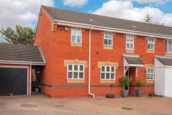 4 Bedroom House For Sale In Trader Road, London, E6