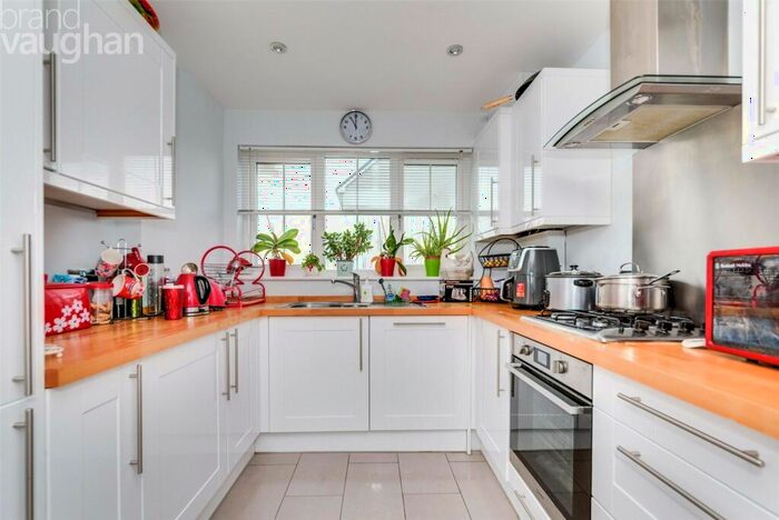 3 Bedroom Terraced House To Rent In Friars Close, Peacehaven, BN10