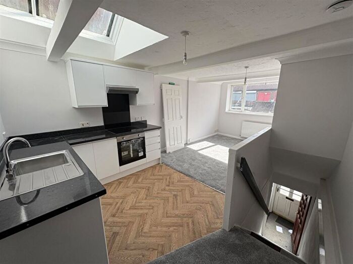 1 Bedroom Flat To Rent In Deneside, Great Yarmouth, NR30
