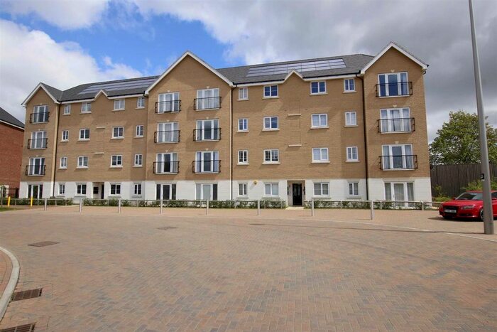 2 Bedroom Flat To Rent In Local Centre, Knebworth Gate, Giffard Park, Milton Keynes, MK14