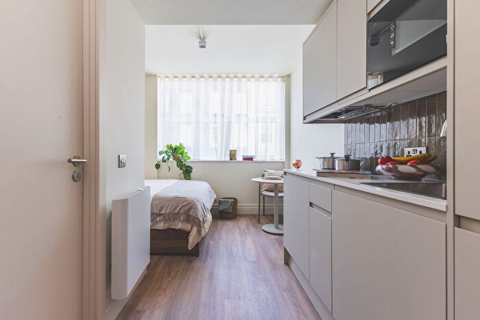 Studio To Rent In Bedford Row, Holborn, London, WC1R
