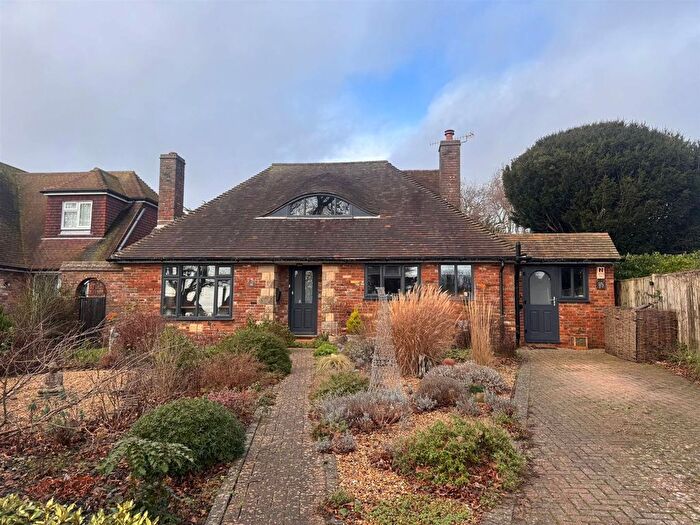 3 Bedroom Detached House For Sale In Firle Close, Seaford, BN25