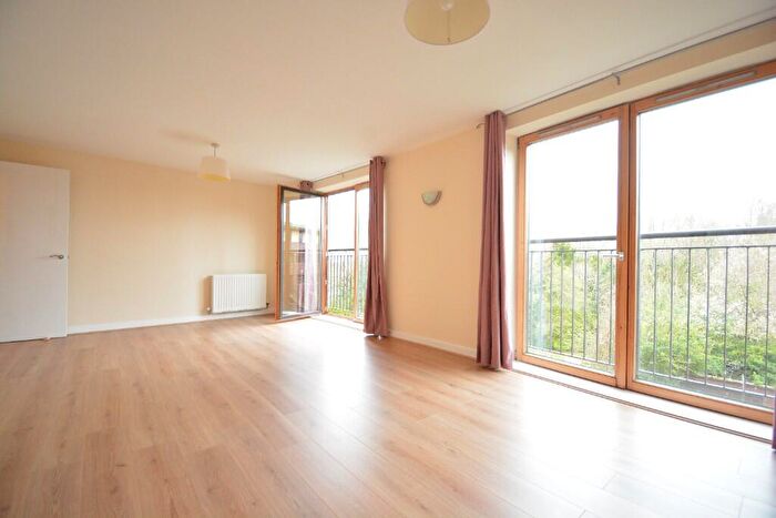 2 Bedroom Maisonette To Rent In Huntley Crescent, Milton Keynes, MK9