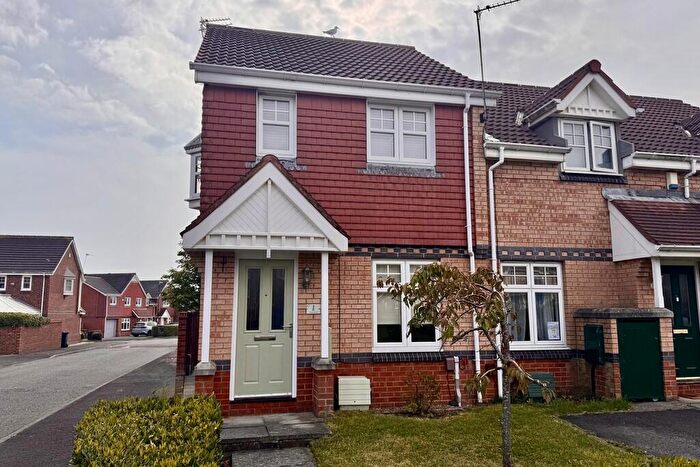 2 Bedroom End Of Terrace House To Rent In Clockstand Close, Roker, SR6