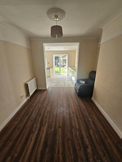 4 Bedroom Terraced House To Rent In Grasmere Avenue, Whitton, Hounslow, Middlesex, TW3