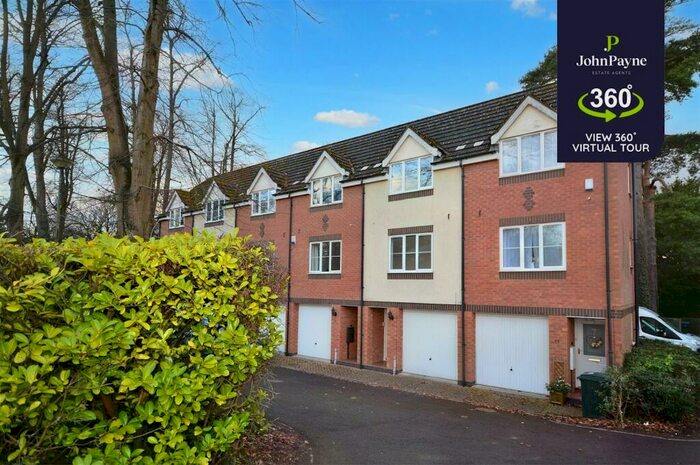 2 Bedroom Town House To Rent In Bartholomew Court, The Avenue, Coventry, CV3