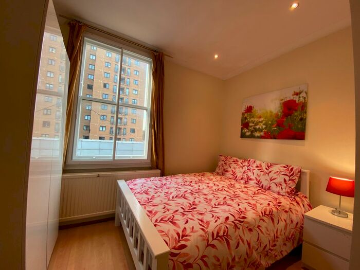 2 Bedroom Flat To Rent In Cromwell Road, London, SW7