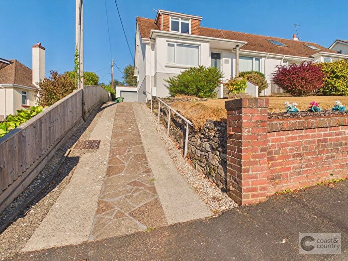 3 Bedroom Semi Detached Bungalow For Sale In Barn Park Close, Ipplepen, TQ12