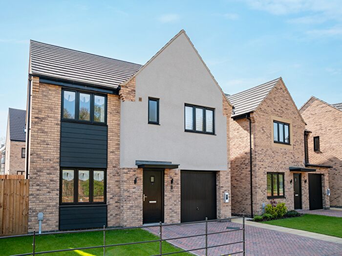 5 Bedroom Detached House To Rent In Oundle Walk, Oundle, PE8