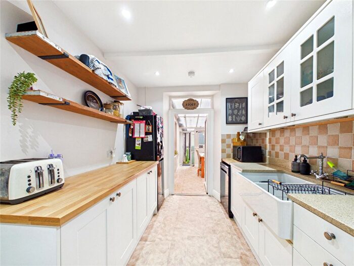 3 Bedroom Terraced House For Sale In Greville Road, Milford Haven, Pembrokeshire, SA73