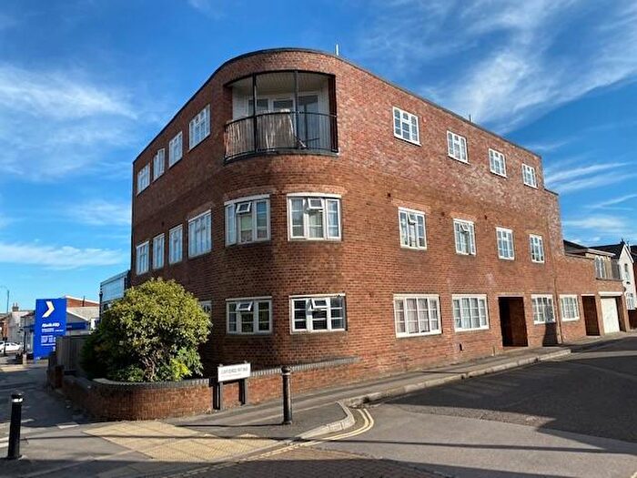 1 Bedroom Flat To Rent In Lodge Road, Southampton, Hampshire, SO14