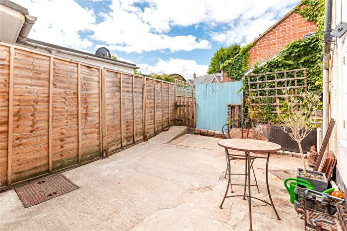 3 Bedroom End Of Terrace House For Sale In Southbroom Road, Devizes, Wiltshire, SN10