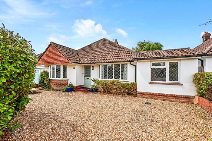 2 Bedroom Bungalow For Sale In Cedar Drive, Chichester, West Sussex, PO19