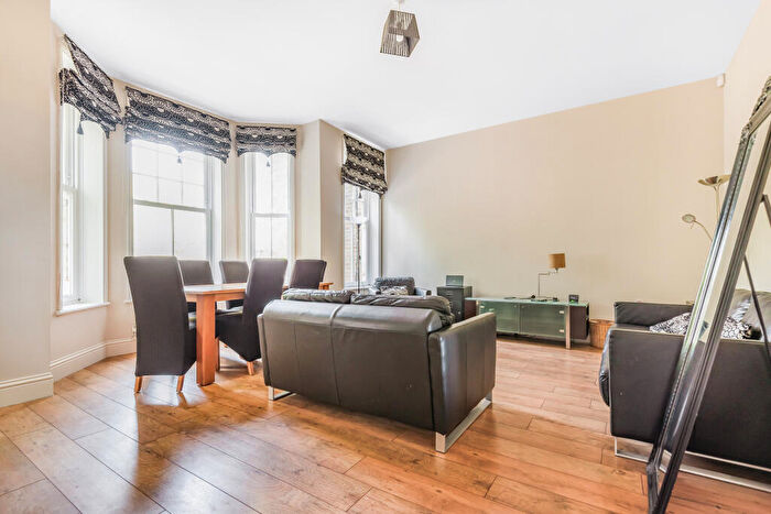 2 Bedroom Apartment To Rent In Court Road, Eltham, London, SE9