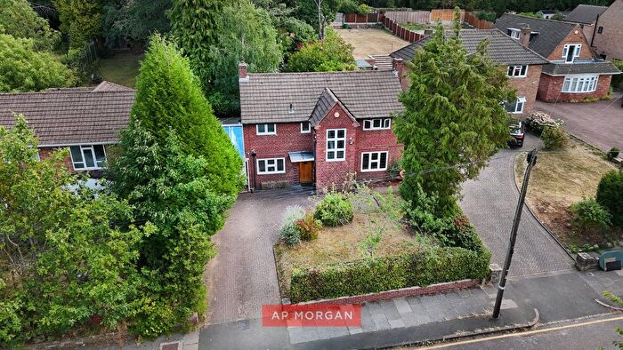 3 Bedroom Detached House For Sale In Moorcroft Road, Birmingham, West Midlands, B13
