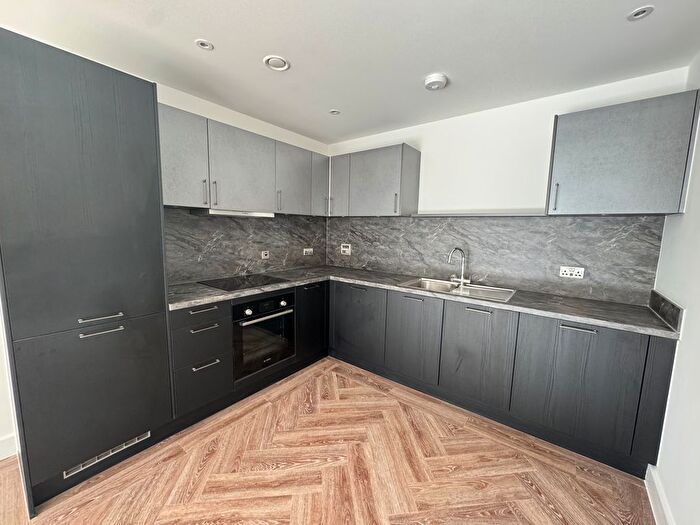 2 Bedroom Property To Rent In Price Street, Birmingham, B4