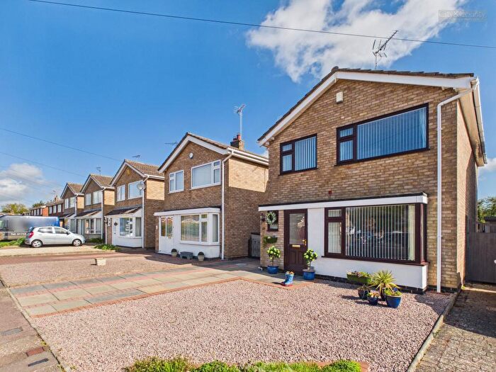 3 Bedroom Detached House For Sale In Carron Drive, Peterborough, PE4