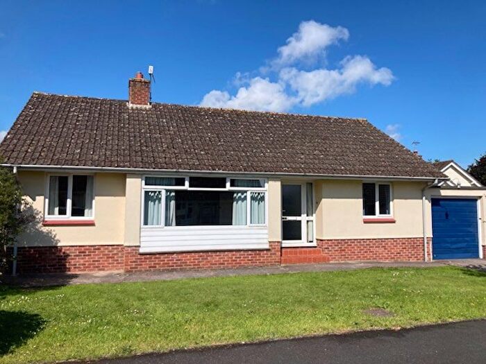 3 Bedroom Bungalow To Rent In Quantock Grove, Williton, Taunton, TA4