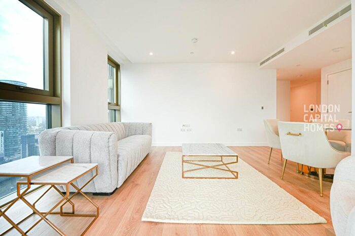 2 Bedroom Apartment To Rent In One Thames Quay, Marsh Wall, E14