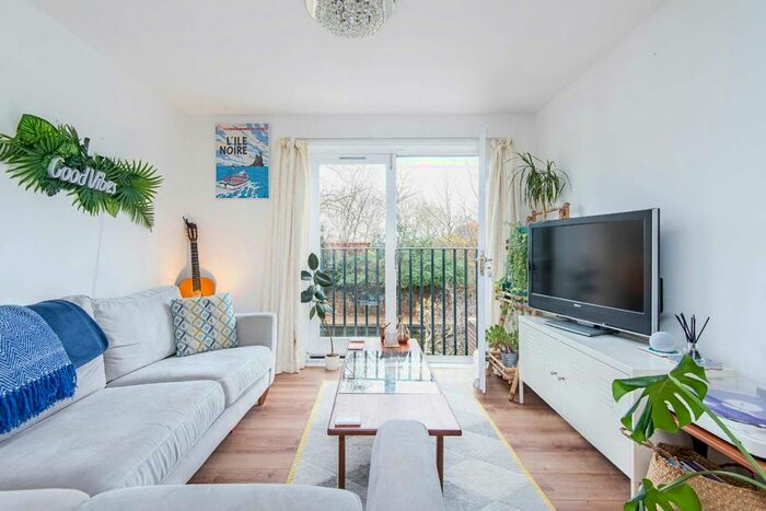 4 Bedroom Property To Rent In Jodrell Road, London, E3