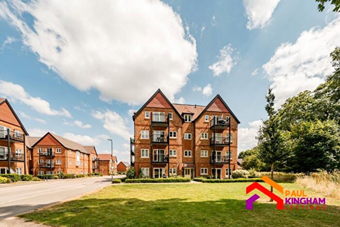 2 Bedroom Flat To Rent In Aspen Road, High Wycombe, HP10