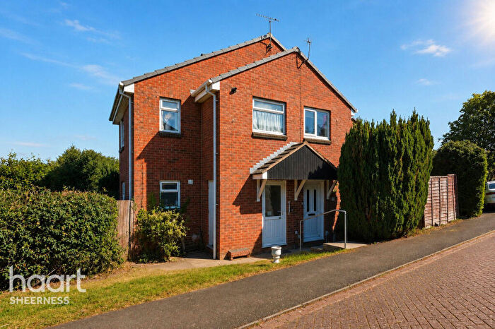 3 Bedroom Semi-Detached House For Sale In Harrier Drive, Sittingbourne, ME10