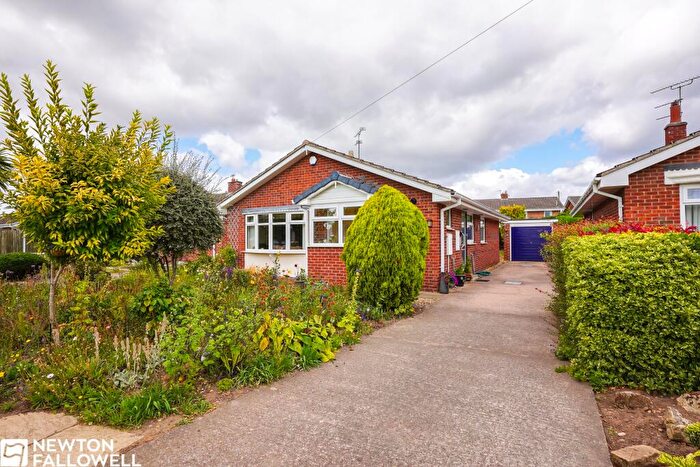 3 Bedroom Detached Bungalow For Sale In Oaks Close, Ranskill, DN22