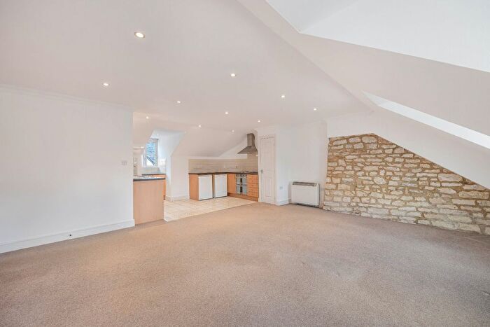 2 Bedroom Flat For Sale In The Old George, Tabrams Pitch, Nailsworth, Gloucestershire, GL6
