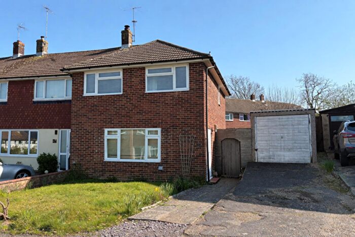 3 Bedroom End Of Terrace House For Sale In The Vineries, Burgess Hill, RH15
