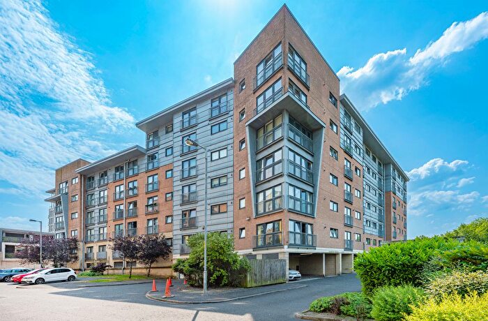 2 Bedroom Flat For Sale In Barrland Court, Glasgow, G41