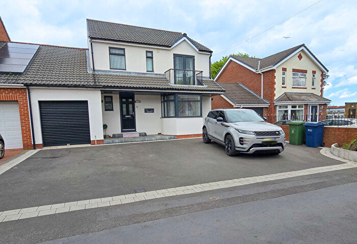 4 Bedroom Detached House For Sale In Caledonia, Winlaton, NE21