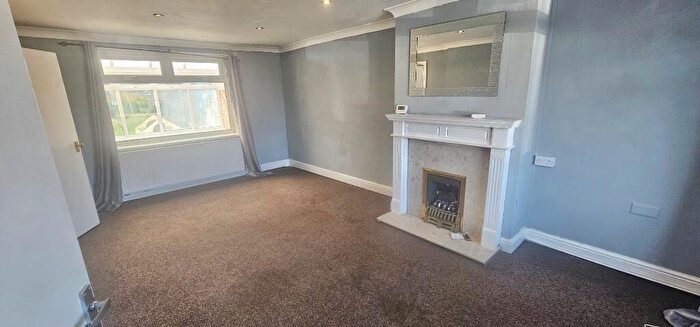 3 Bedroom Terraced House To Rent In Amanda Road, DN11