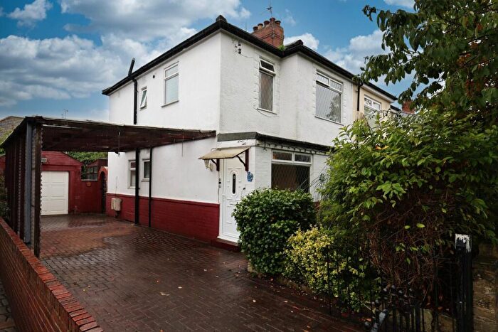 3 Bedroom Semi-Detached House For Sale In Swinnow Avenue, Leeds, West Yorkshire, LS13