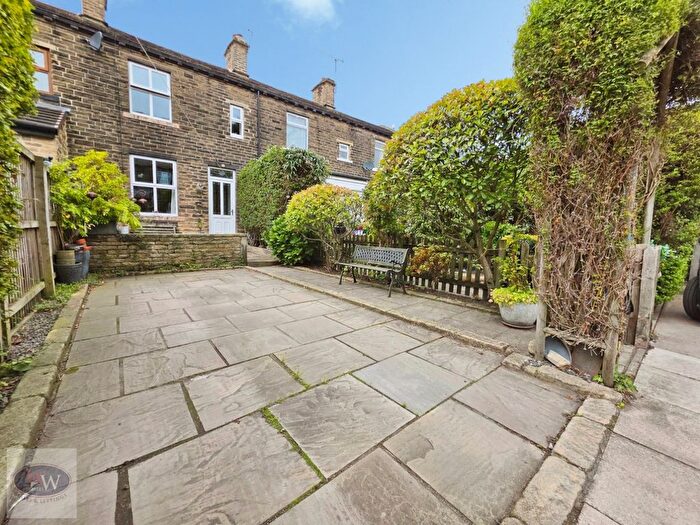 2 Bedroom Terraced House For Sale In East Parade, Baildon, BD17
