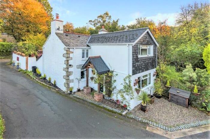 3 Bedroom Semi-Detached House For Sale In Bathpool, Launceston, Cornwall, PL15