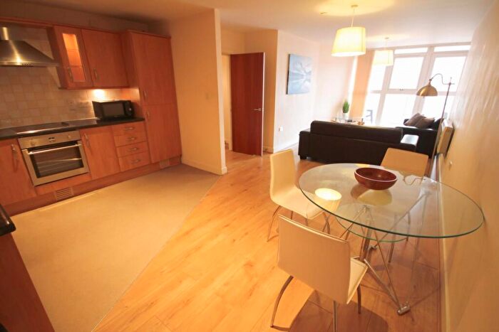 2 Bedroom Flat To Rent In Thornton Street, Newcastle Upon Tyne, NE1