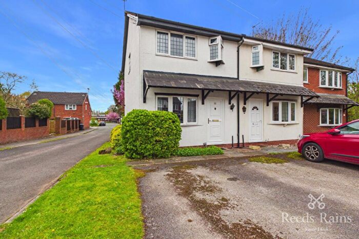 2 Bedroom End Of Terrace House For Sale In Bowling Green Court, Northwich, Cheshire, CW8