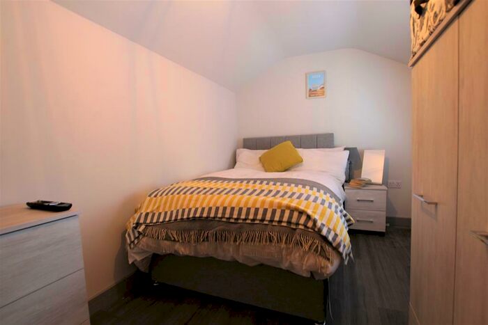 1 Bedroom House To Rent In Queen Street, Leighton Buzzard, LU7