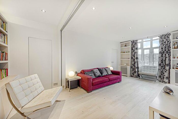 2 Bedroom Apartment To Rent In Grove End Road, London, NW8