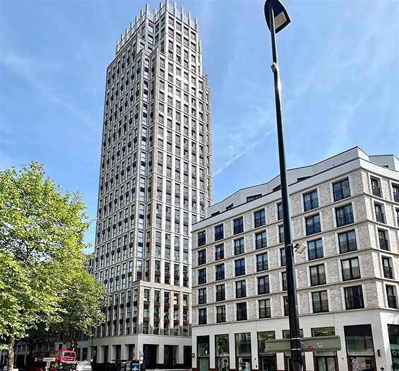 2 Bedroom Flat To Rent In Blackfriars Road, London, SE1