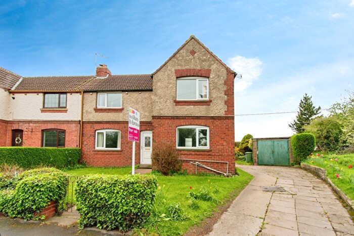 3 Bedroom Semi-Detached House For Sale In Lower Mickletown, Methley, Leeds, LS26