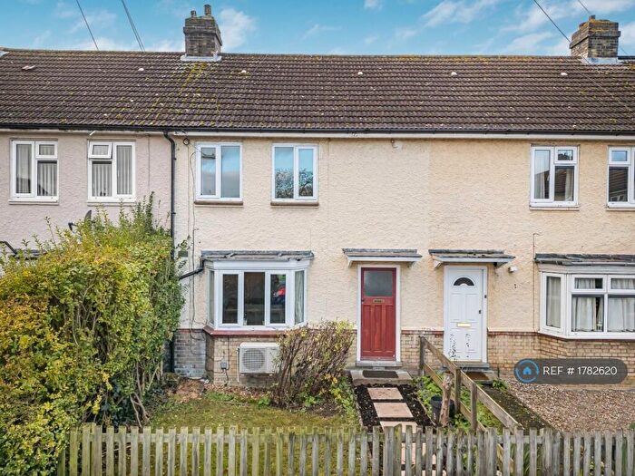 2 Bedroom Terraced House To Rent In Hawthorn Way, Cambridge, CB4